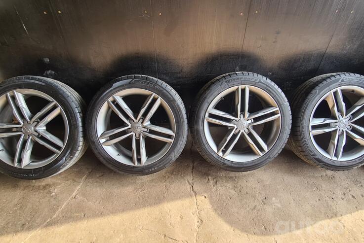 Audi replica, valuveljed