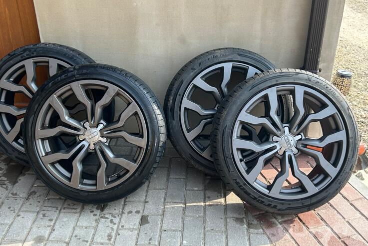 WSP Italy, valuveljed