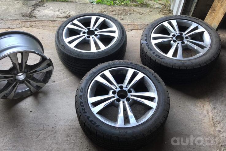 Mercedes-Benz, valuveljed