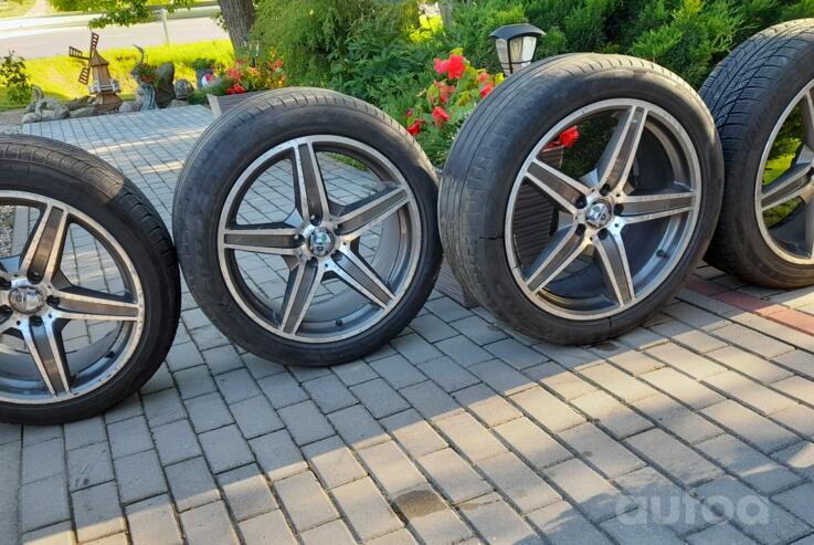 Mercedes Benz, valuveljed