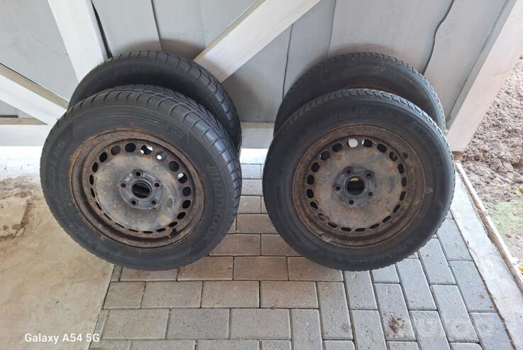 Muu, terasest stantsitud