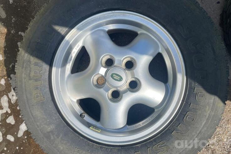 Land Rover, valuveljed