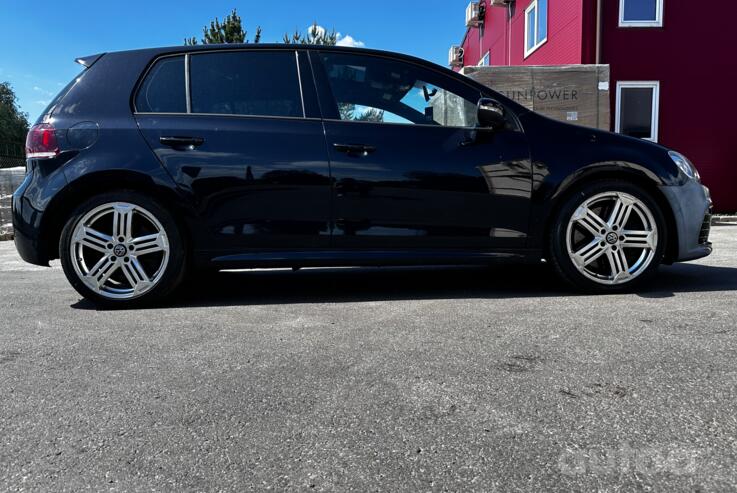 Volkswagen, valuveljed