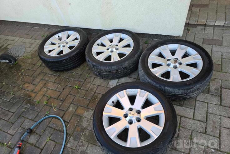 Mitsubishi, valuveljed