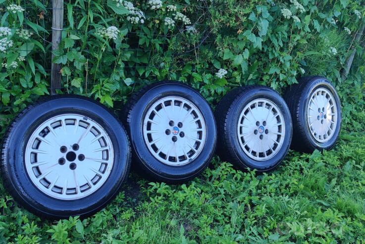 AlfaRomeo, valuveljed