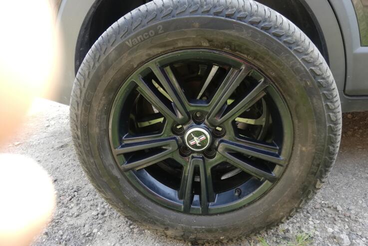 Ford Mustang, valuveljed