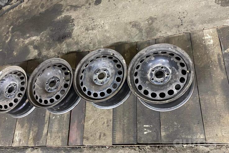 Muu, terasest stantsitud