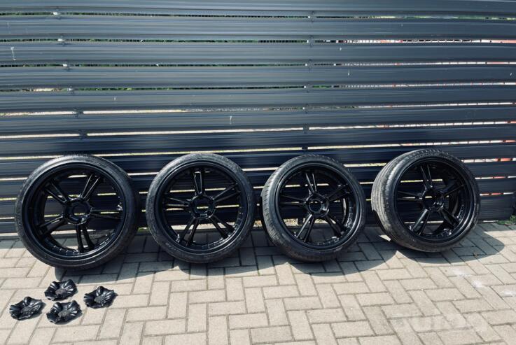 Mercedes, valuveljed