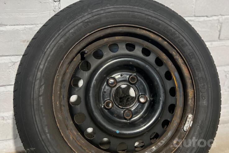 MB, terasest stantsitud