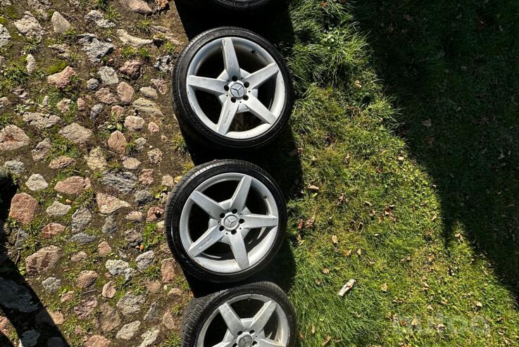 Mercedes, valuveljed