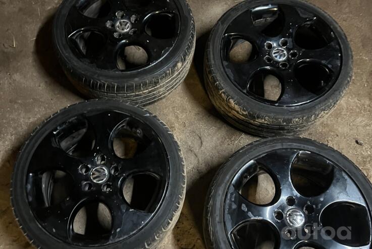 Volkswagen, valuveljed