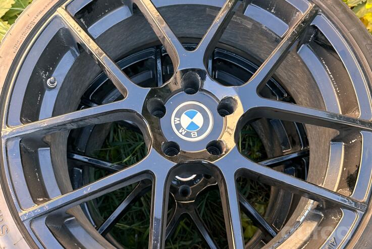 Avantgarde, valuveljed