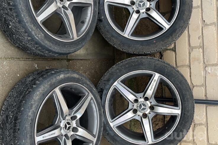 Mercedes, valuveljed