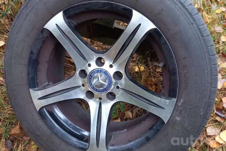 Mercedes, valuveljed