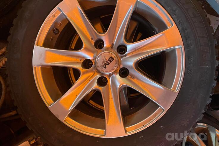 BM racing, valuveljed