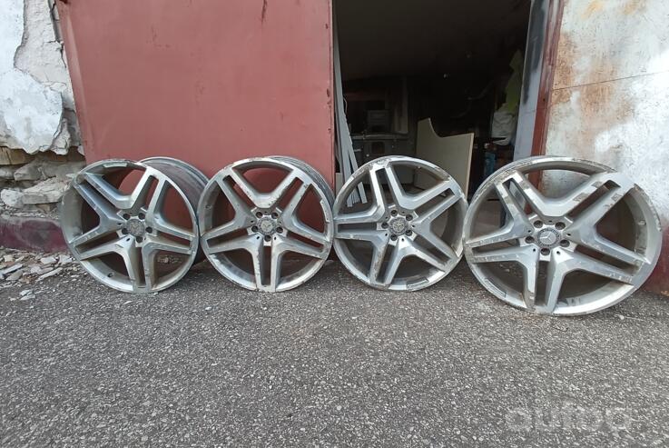 Mercedes, valuveljed