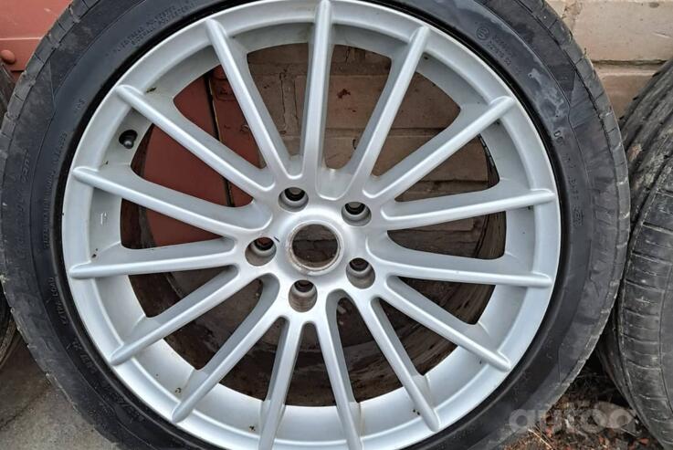 Italian Design, valuveljed