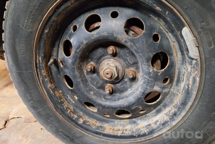 Muu, terasest stantsitud