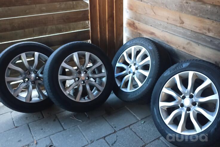 Land Rover, valuveljed