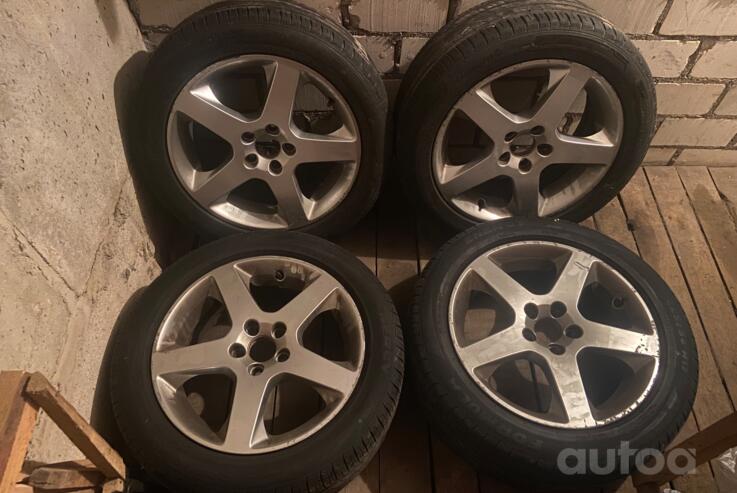 Volvo, valuveljed