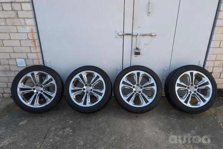 Audi, valuveljed