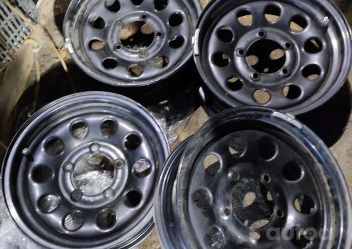 Muu, terasest stantsitud