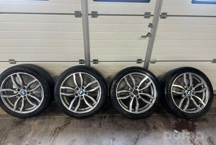BMW, valuveljed