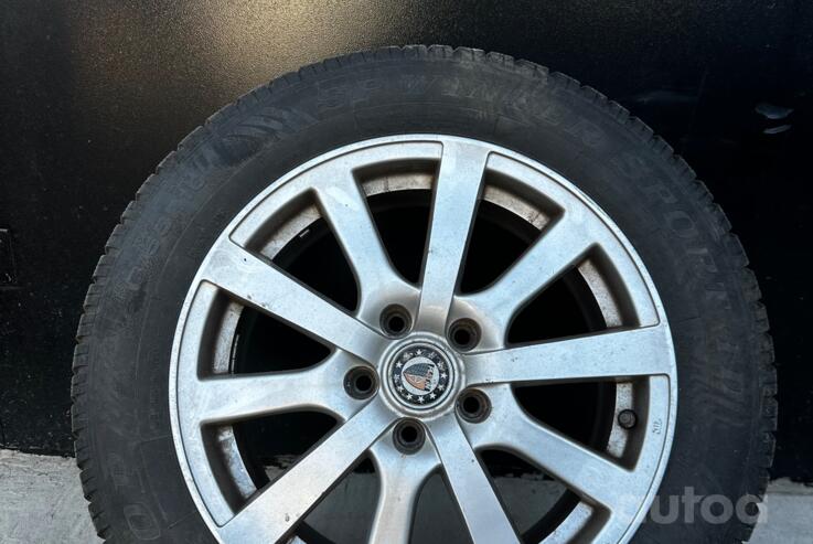 Ford/Volvo, valuveljed