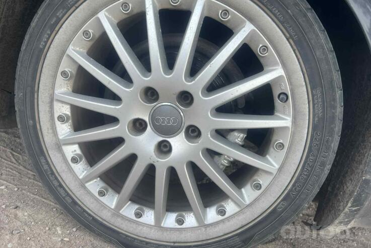 Audi, valuveljed