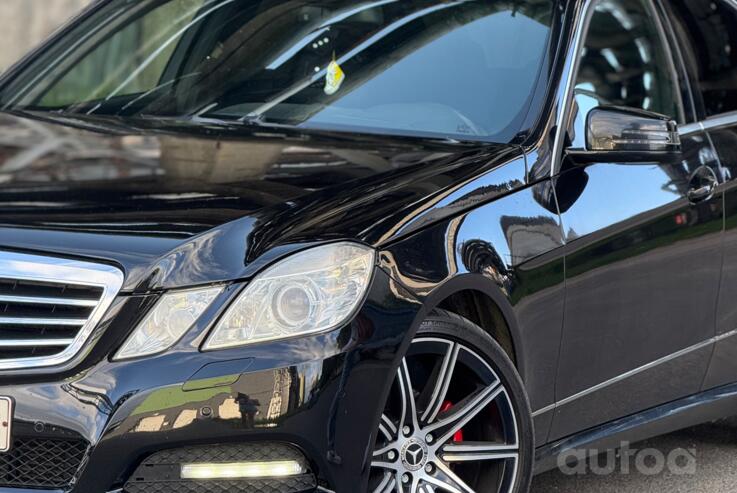 Mercedes, valuveljed