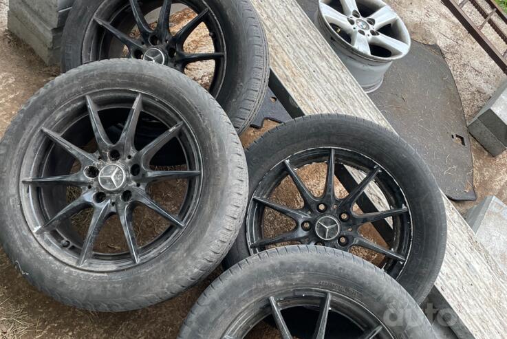 Mercedes, valuveljed