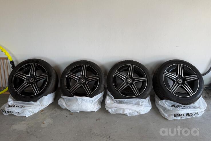 Mercedes-Benz, valuveljed