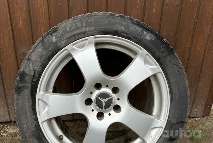 Mersedes bens, valuveljed