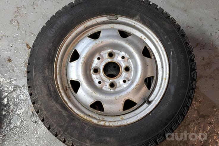 Audi, terasest stantsitud