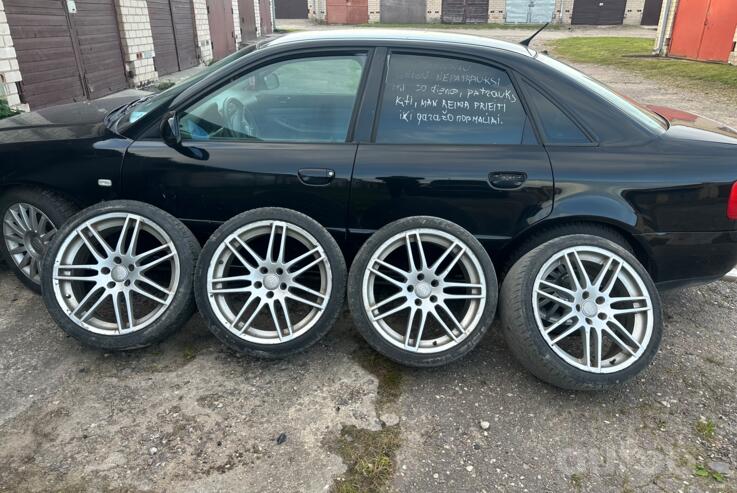 Audi, terasest stantsitud