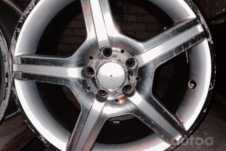 Mercedes, valuveljed