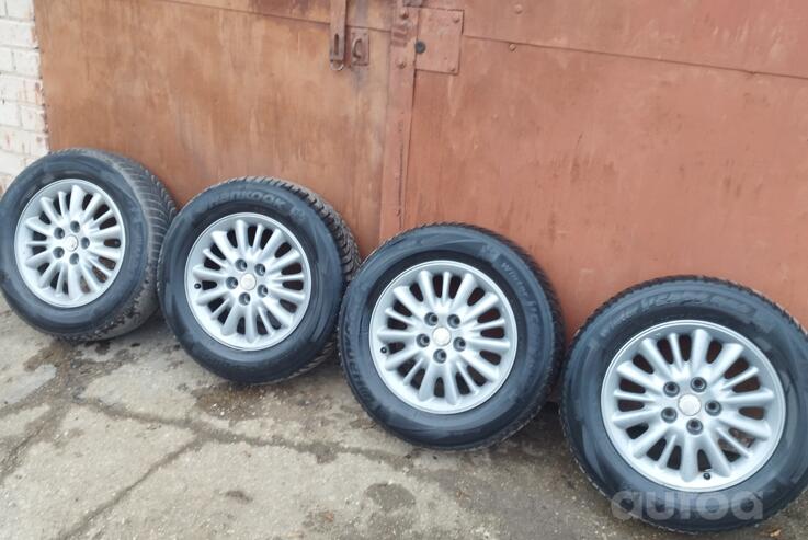 Chrysler, valuveljed