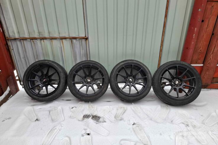 Japan Racing, valuveljed