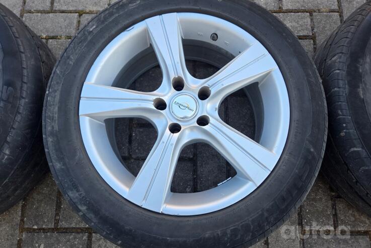 Lease Plan, valuveljed