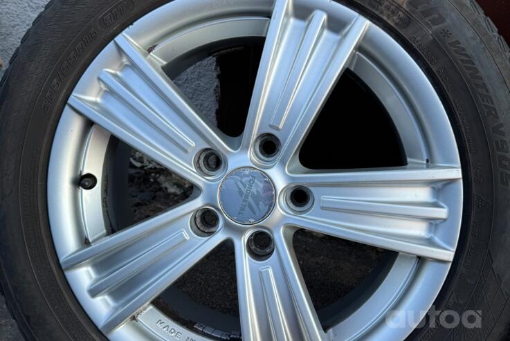 Fondmetal, valuveljed