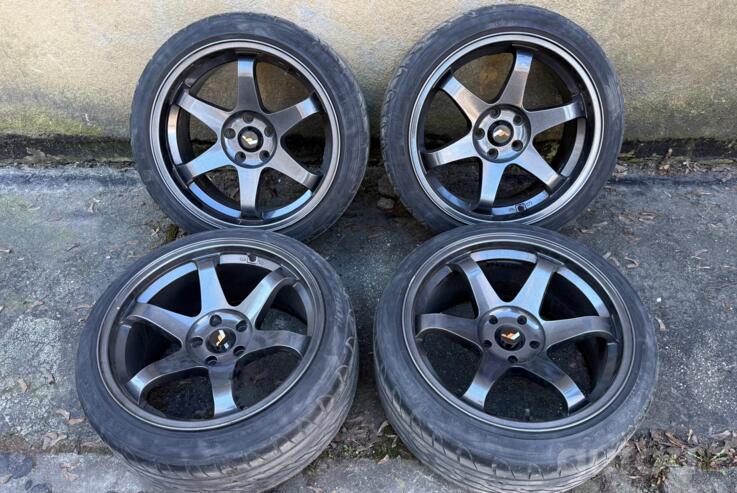 Japan Racing, valuveljed