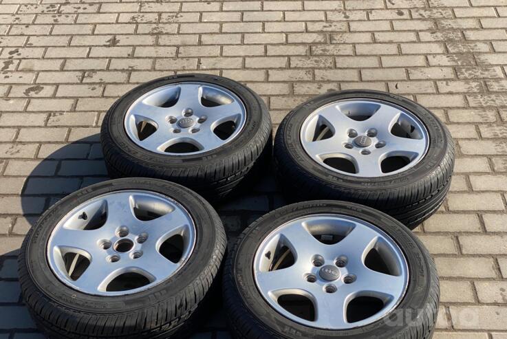Audi, valuveljed
