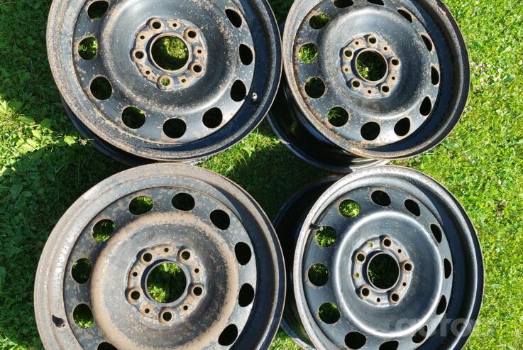 Muu, terasest stantsitud