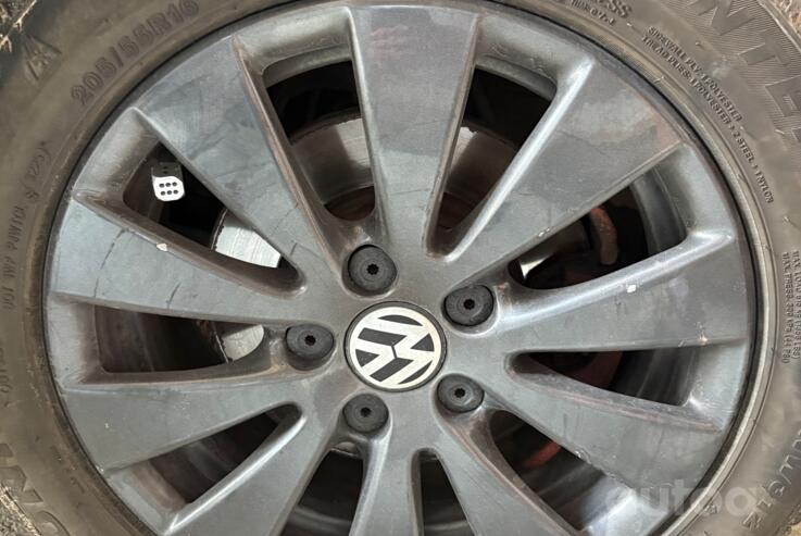 Volkswagen, valuveljed