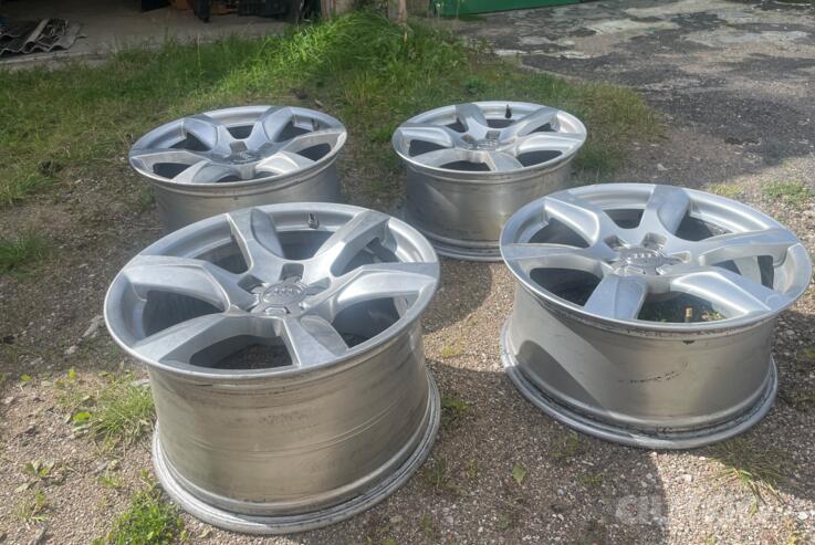 Audi, valuveljed