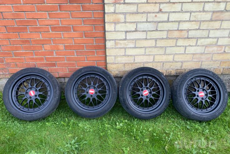 BBS LM (replika), valuveljed