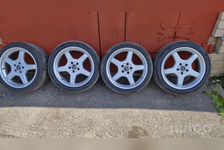 Mercedes benz, valuveljed
