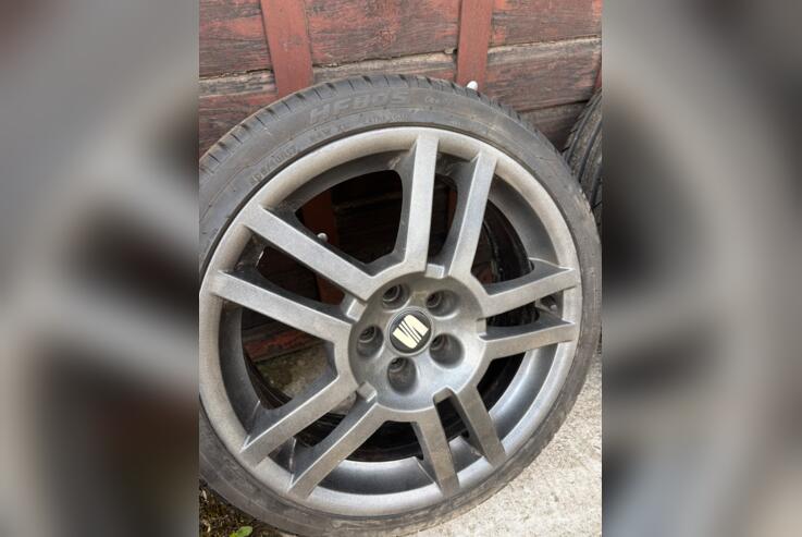 SEAT Ibiza, valuveljed
