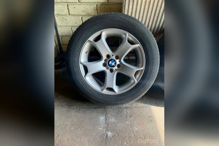 Bmw, valuveljed
