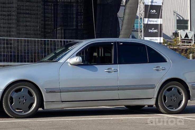 Mercedes, valuveljed